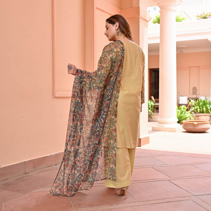 Cream Suit With Printed Dupatta