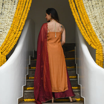 Kashish Suit Set