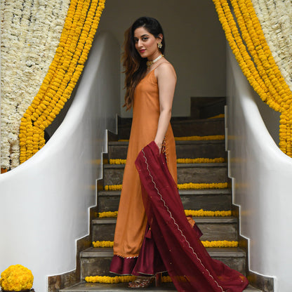 Kashish Suit Set